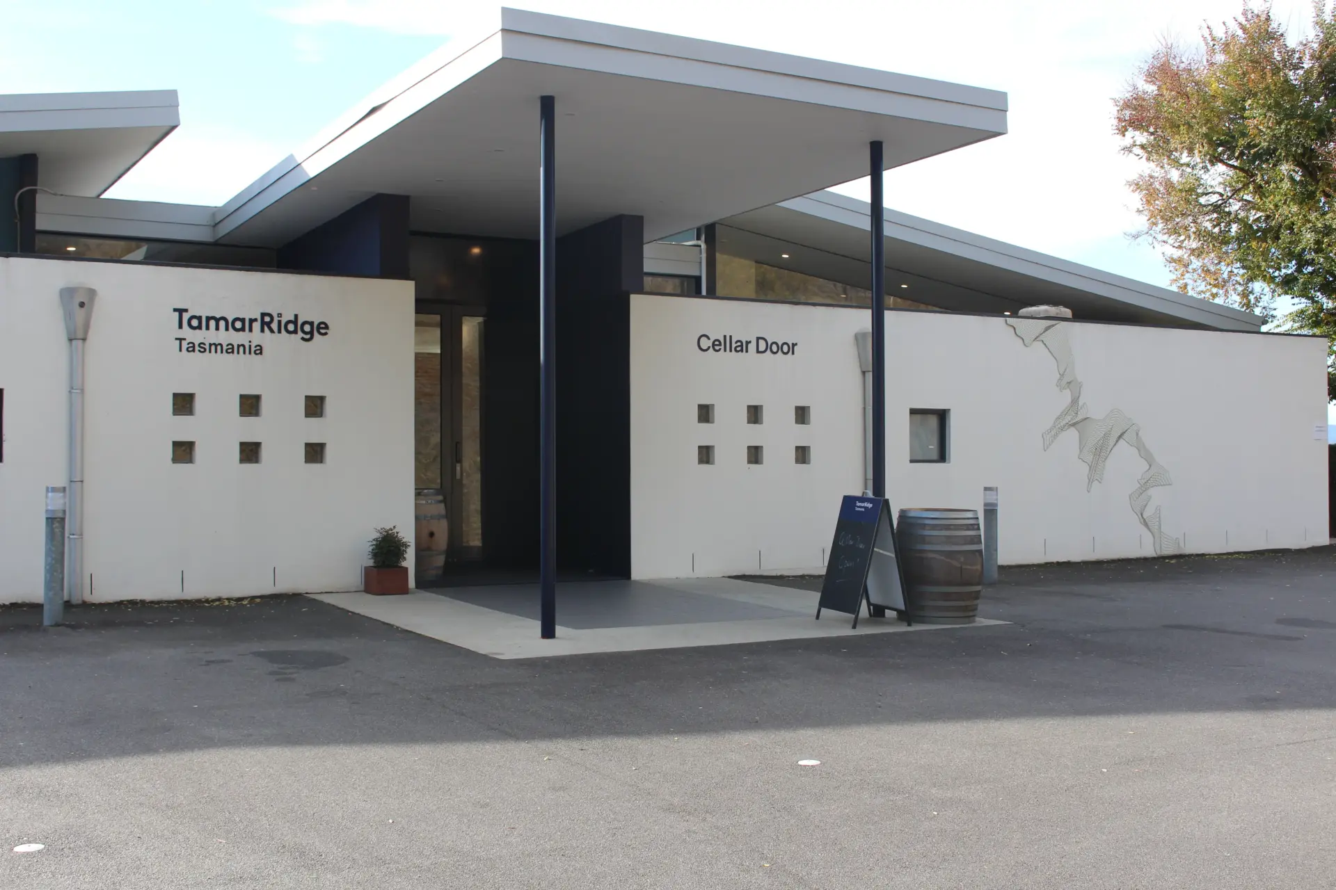 Tamar Ridge Tasmania cellar door exterior